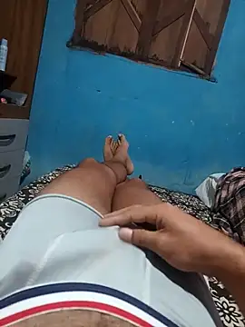 Snapshot of 1995eduardo chatting on 02-25-25, 10:04 1995eduardo online show from 02-25-25, 10:04