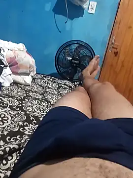 Snapshot of 1995eduardo chatting on 03-03-25, 10:52 1995eduardo online show from 03-03-25, 10:52