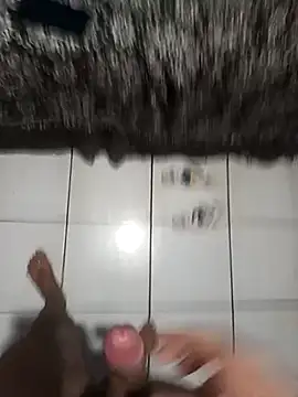 Snapshot of 1995eduardo chatting on 03-04-25, 01:55 1995eduardo online show from 03-04-25, 01:55