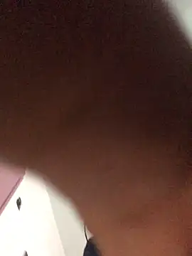 Snapshot of 1234emad chatting on 03-05-26, 12:17 1234emad online show from 03-05-26, 12:17