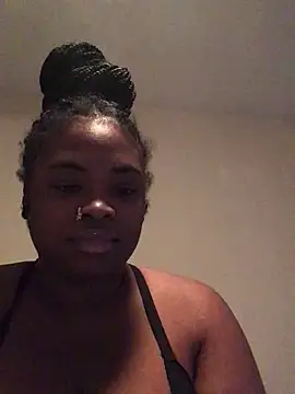 Snapshot of cocodreamxoxo chatting on 12-09-24, 10:30 cocodreamxoxo online show from 12-09-24, 10:30