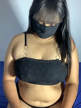 Snapshot of Jeroliee_viyana chatting on 07-02-26, 03:23 Jeroliee viyana online show from 07-02-26, 03:23