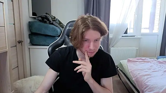 Snapshot of spaisenok chatting on 02-07-26, 09:13 spaisenok online show from 02-07-26, 09:13