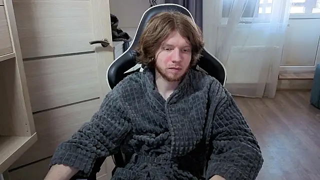 Snapshot of spaisenok chatting on 03-10-26, 02:22 spaisenok online show from 03-10-26, 02:22