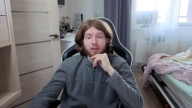 Snapshot of spaisenok chatting on 03-29-26, 09:42 spaisenok online show from 03-29-26, 09:42