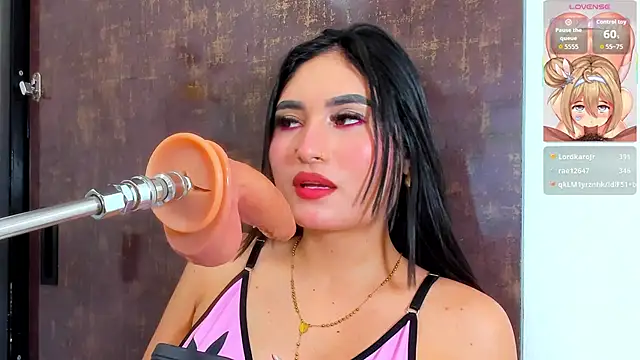 dazhia lee online show from 11-08-25, 07:56