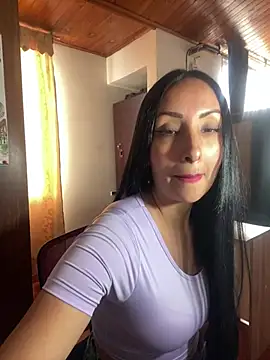 yaralyminjo2 online show from 01-30-25, 09:47