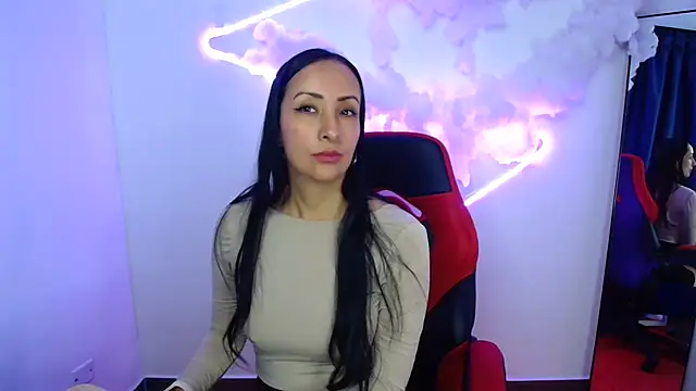 yaralyminjo2 online show from 02-11-25, 12:37