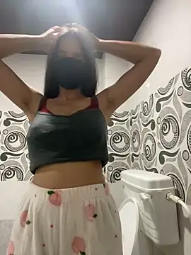 Snapshot of Pie066_ chatting on 12-22-24, 03:22 Pie066  online show from 12-22-24, 03:22