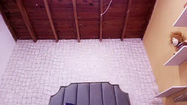 Snapshot of luce_williams chatting on 03-03-25, 10:20 luce williams online show from 03-03-25, 10:20