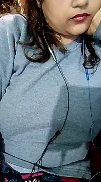 Snapshot of Sexy_Queen6 chatting on 01-24-25, 05:21 Sexy Queen6 online show from 01-24-25, 05:21