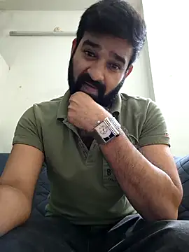 Snapshot of Fun_Guuy chatting on 12-06-24, 04:28 Fun Guuy online show from 12-06-24, 04:28