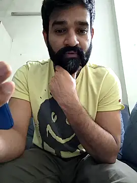 Snapshot of Fun_Guuy chatting on 12-17-24, 07:26 Fun Guuy online show from 12-17-24, 07:26