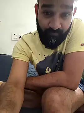 Snapshot of Fun_Guuy chatting on 01-10-25, 11:54 Fun Guuy online show from 01-10-25, 11:54