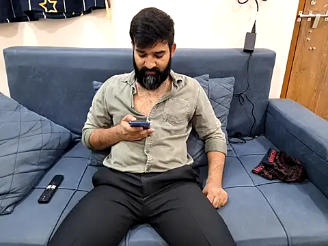 Snapshot of Fun_Guuy chatting on 09-30-25, 09:47 Fun Guuy online show from 09-30-25, 09:47