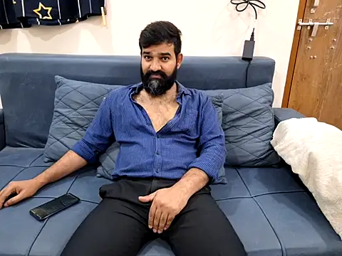 Snapshot of Fun_Guuy chatting on 10-01-25, 09:59 Fun Guuy online show from 10-01-25, 09:59