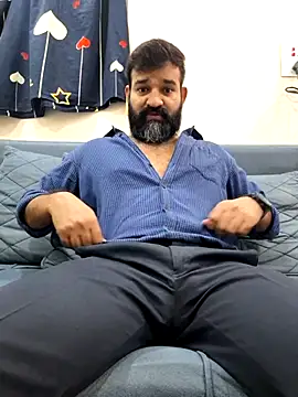 Snapshot of Fun_Guuy chatting on 11-23-25, 07:08 Fun Guuy online show from 11-23-25, 07:08