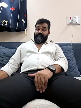 Fun Guuy online show from 04-18-26, 03:54