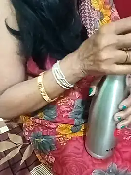 Snapshot of Saroj-Shah chatting on 07-17-26, 06:13 Saroj-Shah online show from 07-17-26, 06:13