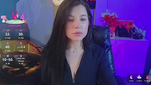 Snapshot of Jenna_Adams_ chatting on 10-31-25, 01:17 Jenna Adams online show from 10-31-25, 01:17