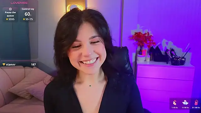 Snapshot of Jenna_Adams_ chatting on 11-06-25, 01:17 Jenna Adams online show from 11-06-25, 01:17