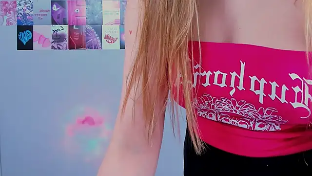 MiaMilas online show from 03-10-25, 09:43