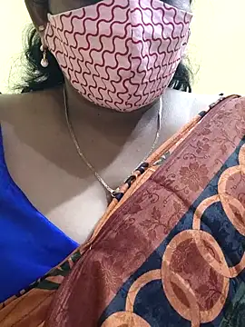 Snapshot of mallu-sumi chatting on 03-05-25, 05:29 mallu-sumi online show from 03-05-25, 05:29