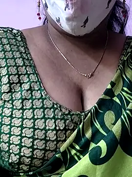 mallu-sumi online show from 11-17-25, 03:34