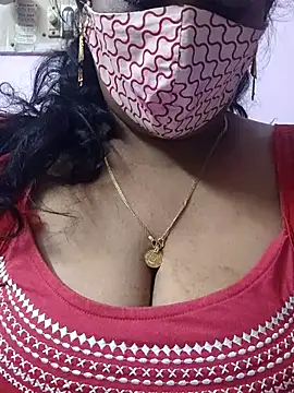 Snapshot of mallu-sumi chatting on 07-24-26, 12:36 mallu-sumi online show from 07-24-26, 12:36