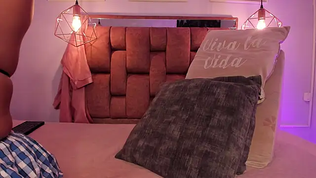 kristakinnky online show from 04-10-26, 11:59