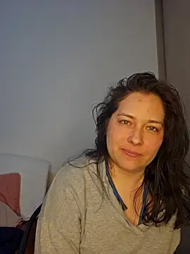 May Carlier online show from 03-27-26, 02:17