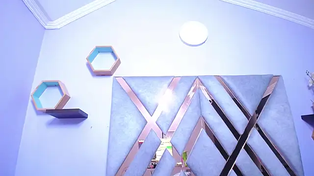 Emily Trujillo online show from 02-13-25, 08:13