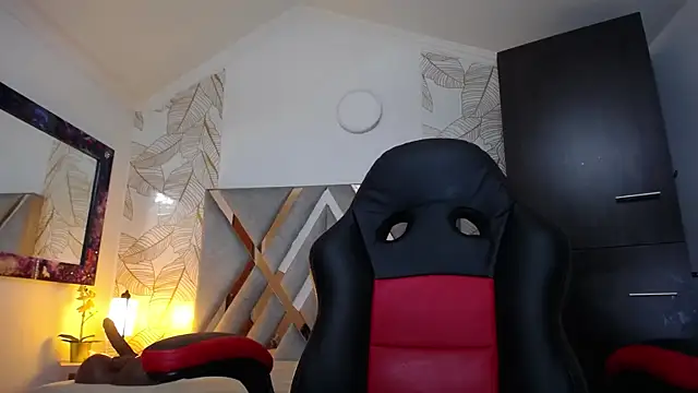 Emily Trujillo online show from 03-30-26, 07:04