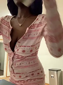 spicysugar74 online show from 12-15-24, 11:31