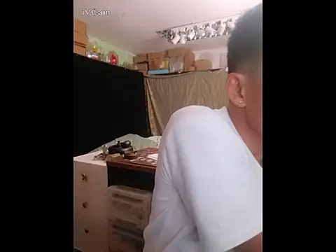 hkwildguy online show from 05-27-26, 08:44