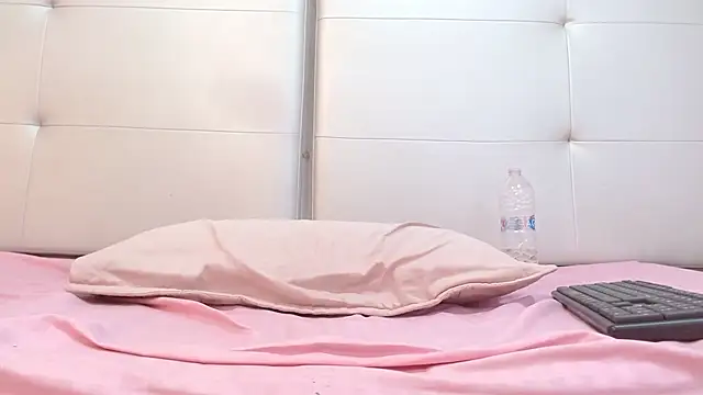 Alisson Freckles online show from 12-07-24, 09:00