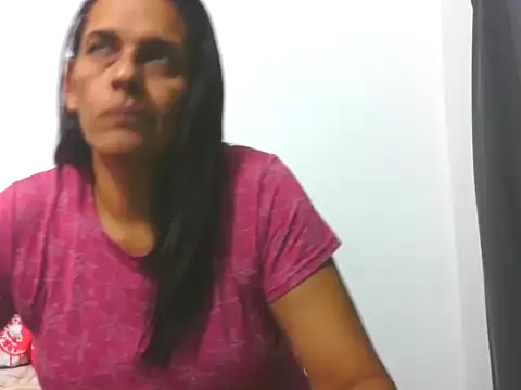 latinbrunettet online show from 05-19-26, 01:17