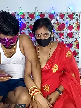 Snapshot of PeaCoooock chatting on 10-01-25, 04:02 PeaCoooock online show from 10-01-25, 04:02