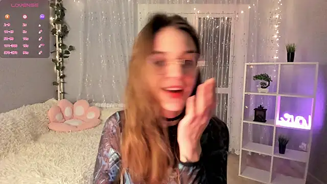 AraCopple online show from 12-12-24, 09:15