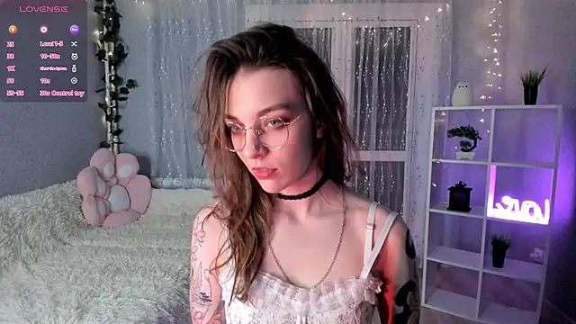 AraCopple online show from 12-15-24, 09:31