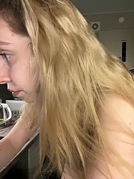 Kitty Katrine online show from 02-07-26, 01:59