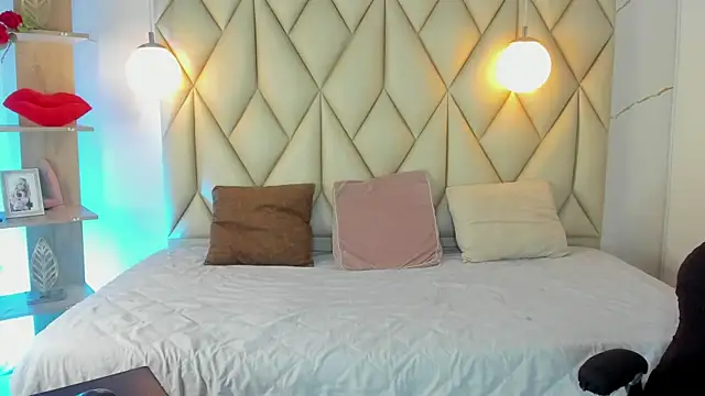 angelswets online show from 07-17-26, 02:45