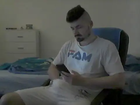 Hkl95555 online show from 10-13-25, 04:45