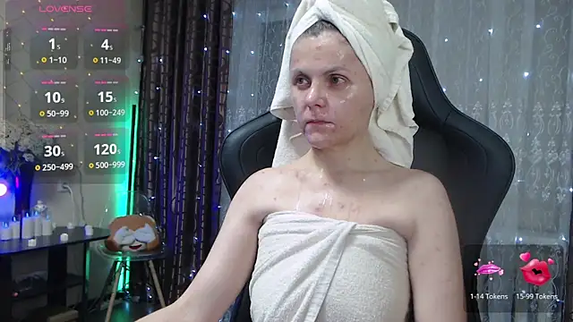 Snapshot of JessieOMays chatting on 02-13-26, 08:27 JessieOMays online show from 02-13-26, 08:27