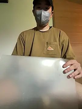 Snapshot of yukiya0721 chatting on 09-13-25, 03:50 yukiya0721 online show from 09-13-25, 03:50