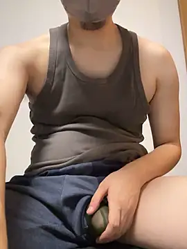 Snapshot of yukiya0721 chatting on 09-26-25, 10:52 yukiya0721 online show from 09-26-25, 10:52