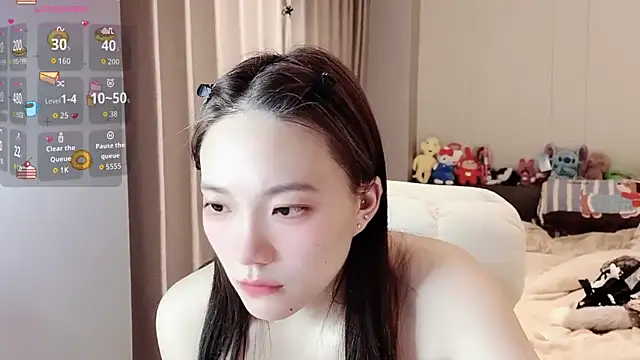 Snapshot of qiqi-666 chatting on 02-27-26, 02:06 qiqi-666 online show from 02-27-26, 02:06