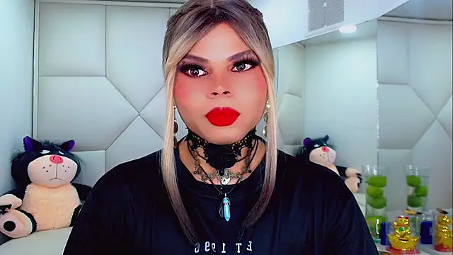 AdanKinng online show from 10-28-25, 06:17