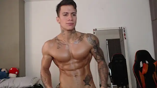 Snapshot of pettergrey1 chatting on 03-09-26, 01:04 pettergrey1 online show from 03-09-26, 01:04