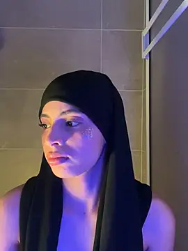 Snapshot of jhalila chatting on 09-14-25, 02:00 jhalila online show from 09-14-25, 02:00